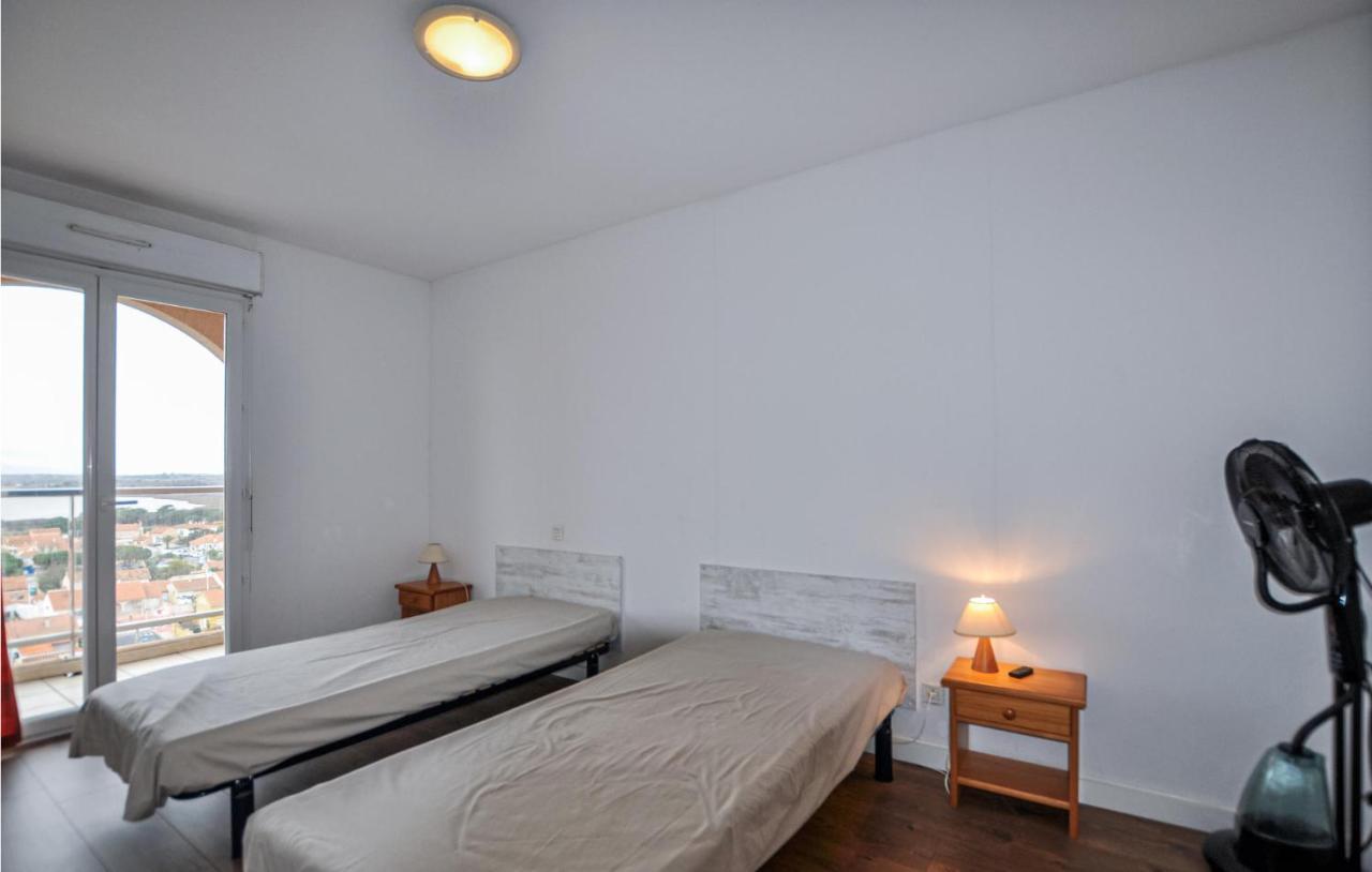 3 Bedroom Nice Apartment In Canet En Roussillon Exterior foto