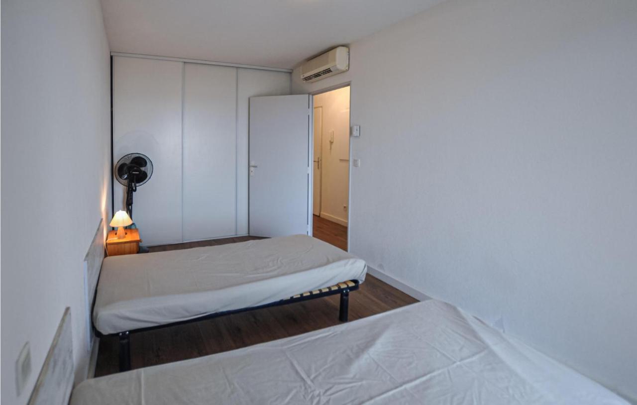 3 Bedroom Nice Apartment In Canet En Roussillon Exterior foto